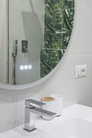Benny Urban House Appia Alloggio casa vacanze vicinissimo alla metro A in Roma